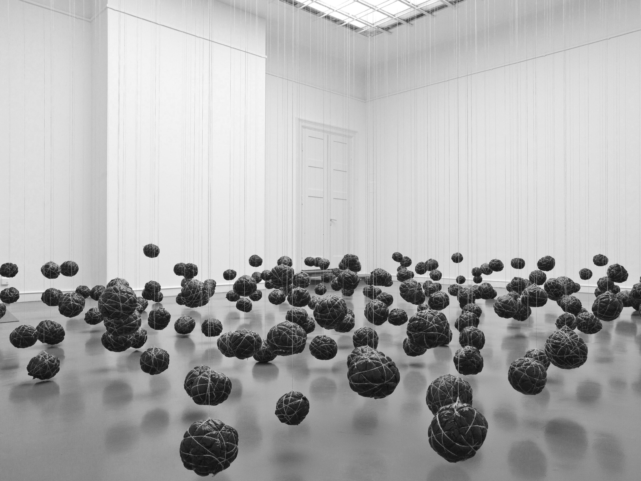 1. 2008_Suspended_Playtime