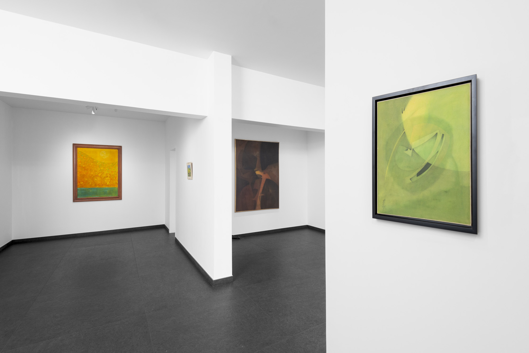 Vue de l’exposition "Ernst & Ferrer, Les surprises du hasard", GALLERIA CONTINUA Paris Matignon, courtesy de l’artiste et GALLERIA CONTINUA, photo Hafid Lachmi, ADAGP Paris 2025 – 4